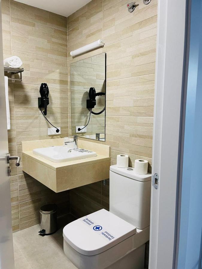 Hotel Myro Хихон Экстерьер фото