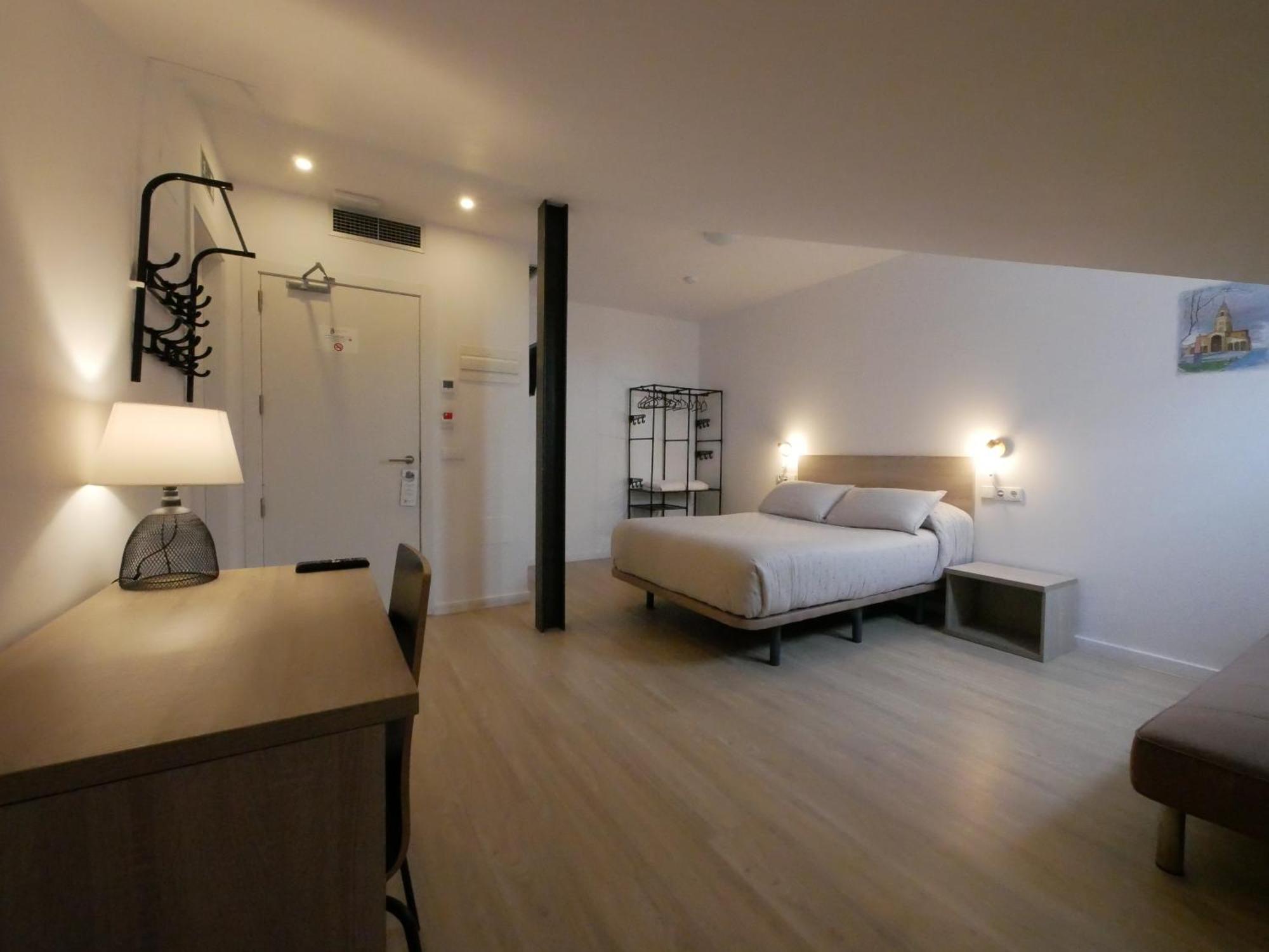 Hotel Myro Хихон Экстерьер фото