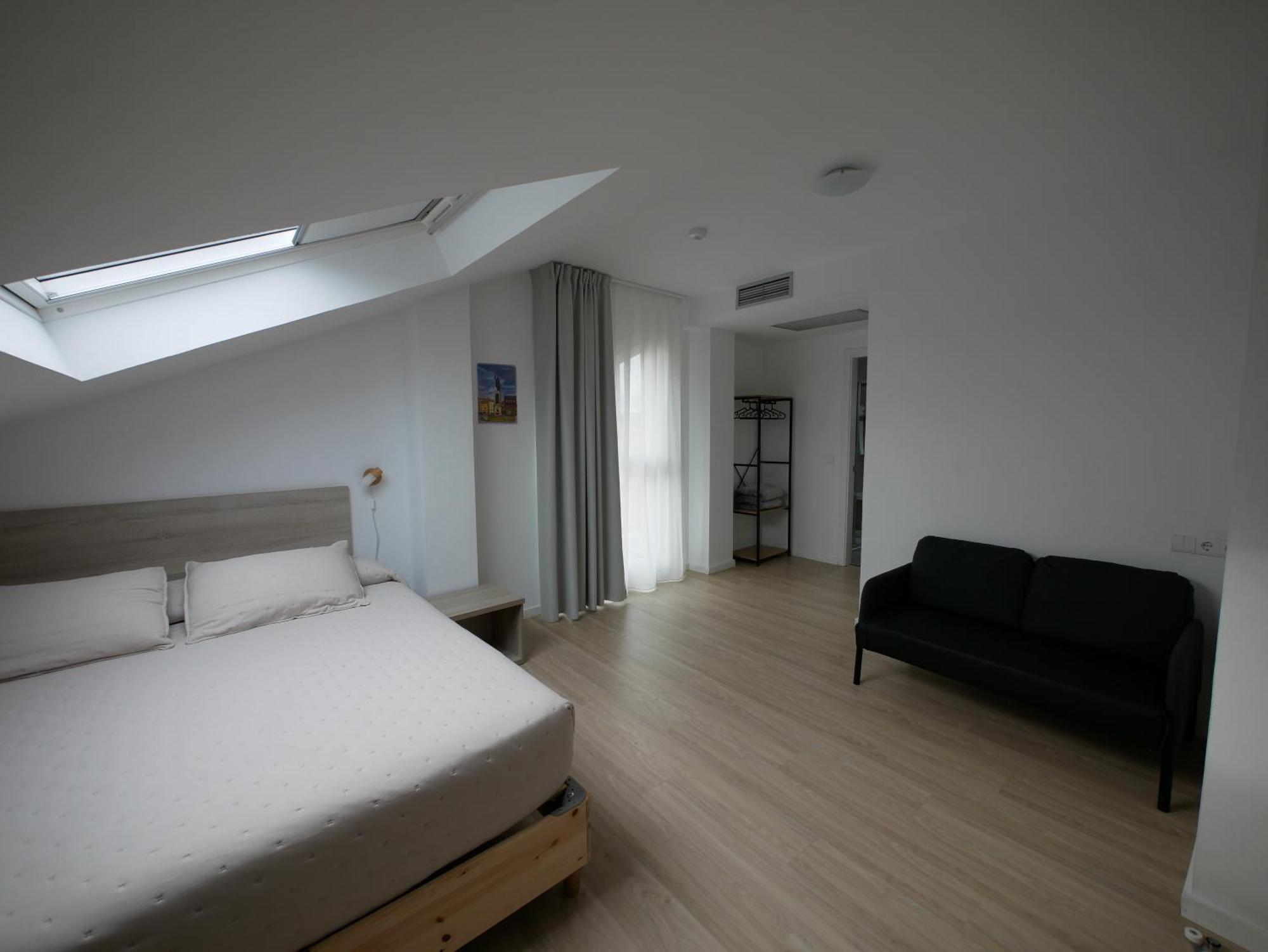 Hotel Myro Хихон Экстерьер фото